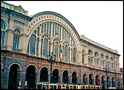 Porto Nuova Train Station in Turin, former Juglaris mural site